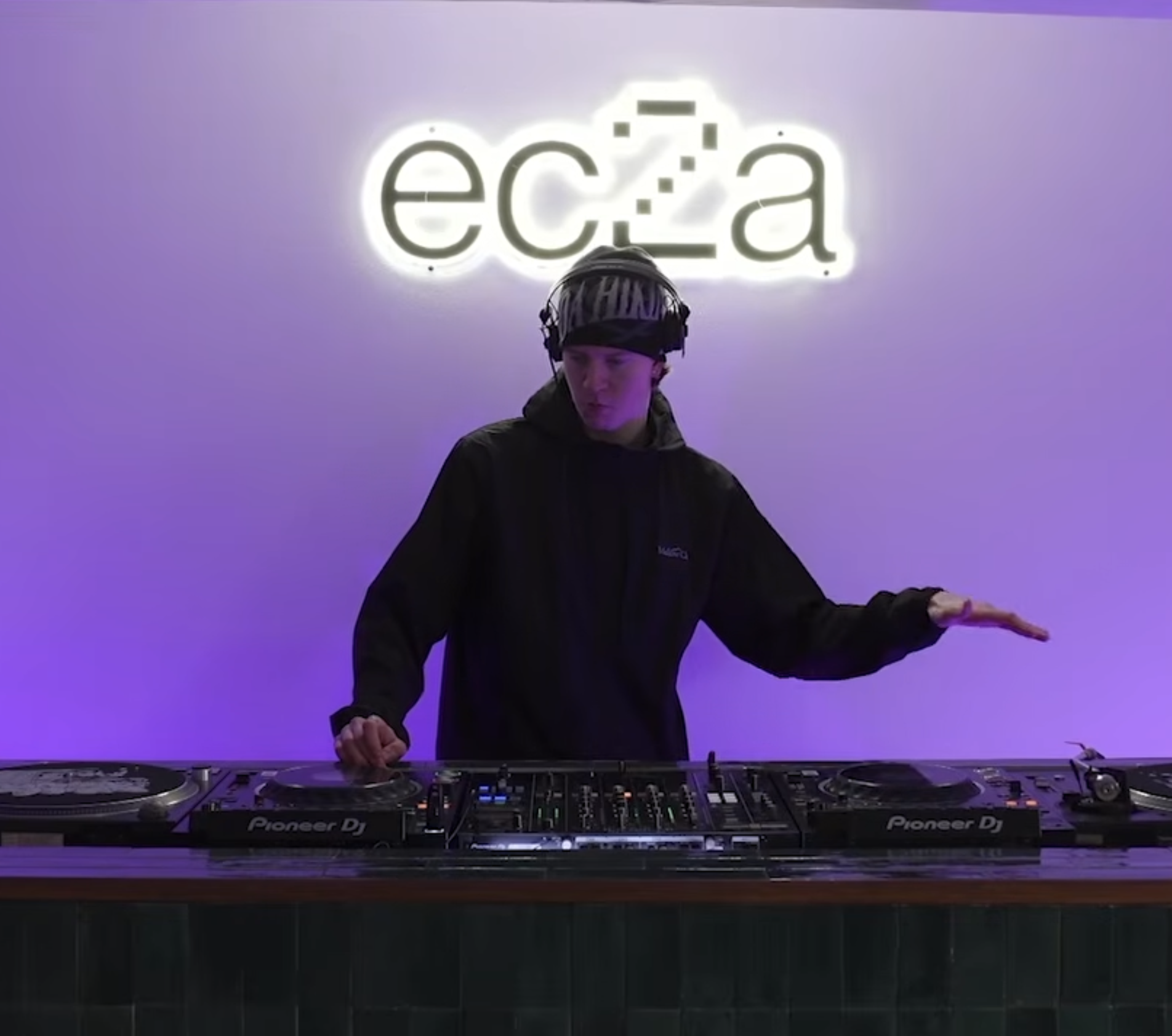 DEC DUFFY (100% PRODUCTION)